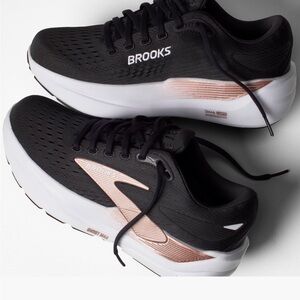 Brooks Women's Ghost Max 3